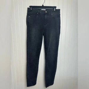 ✨✨✨ 2/$10 CLEAROUT SALE - bundle any 2 items with ✨ ✨ in my closet for $10✨✨